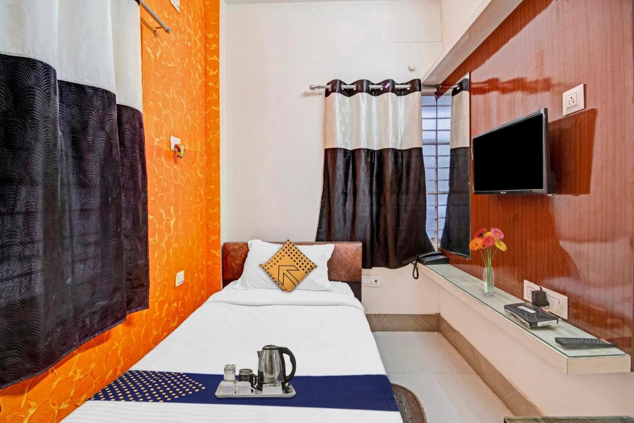 Koch Bihār Spot On Hotel Stay In מראה חיצוני תמונה