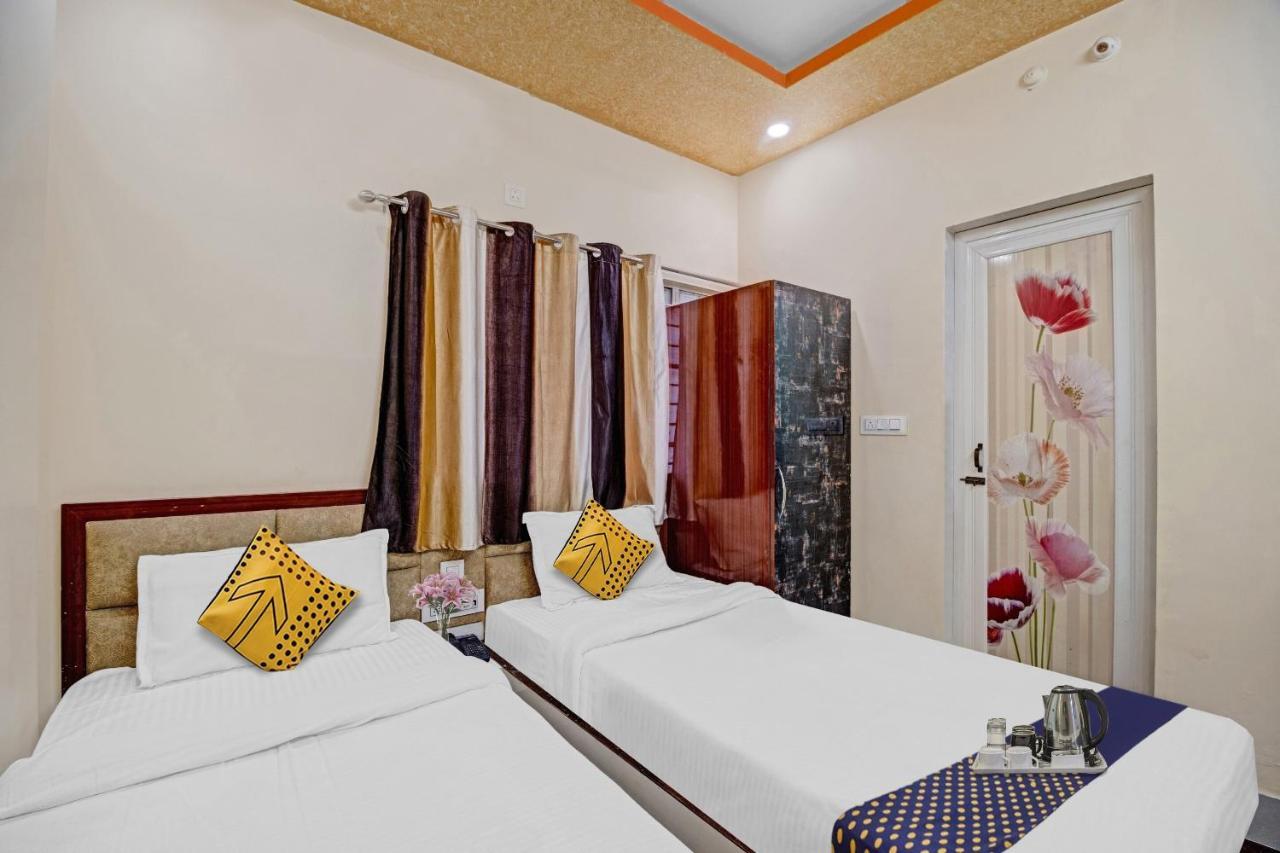 Koch Bihār Spot On Hotel Stay In מראה חיצוני תמונה