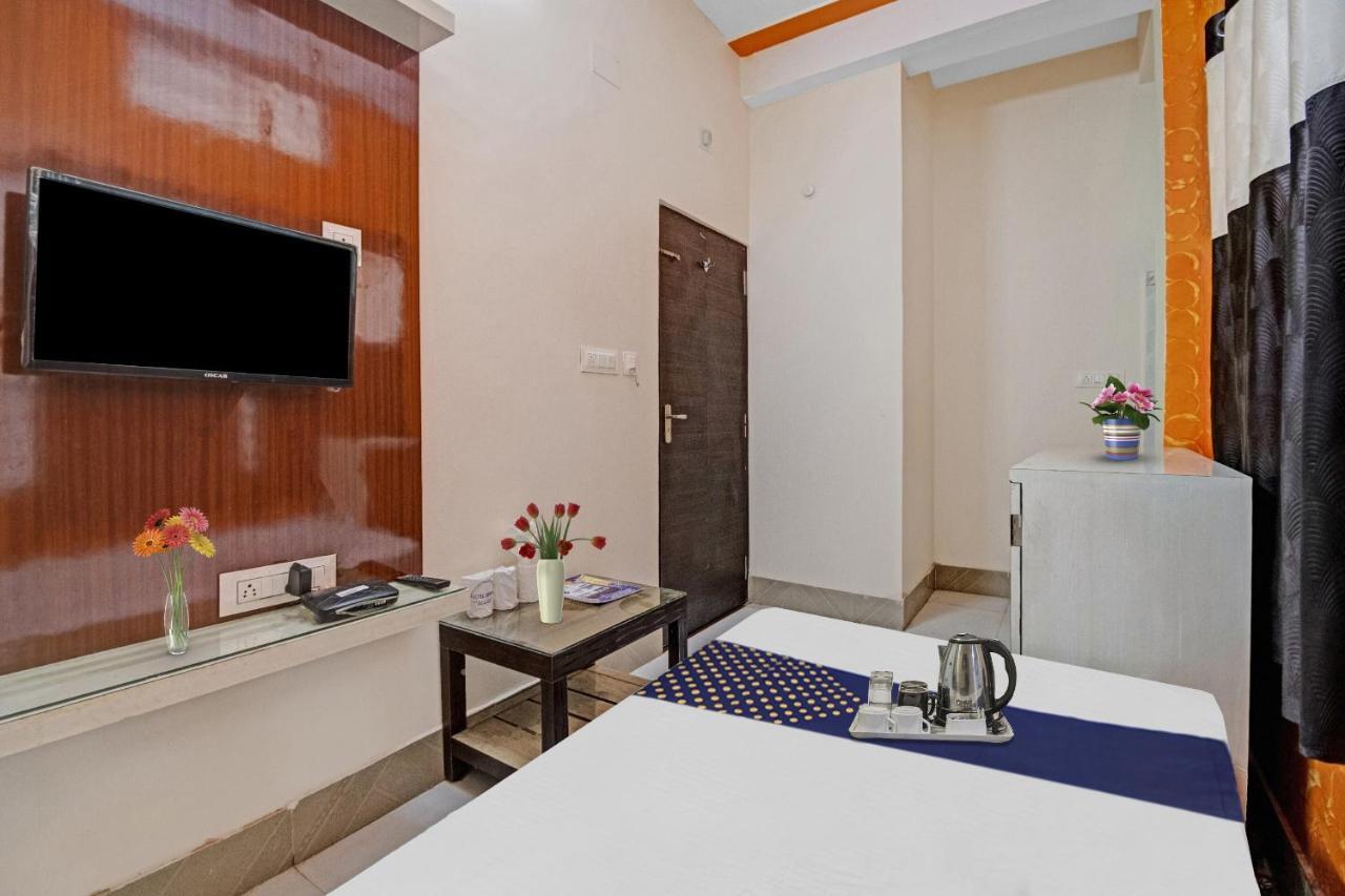 Koch Bihār Spot On Hotel Stay In מראה חיצוני תמונה