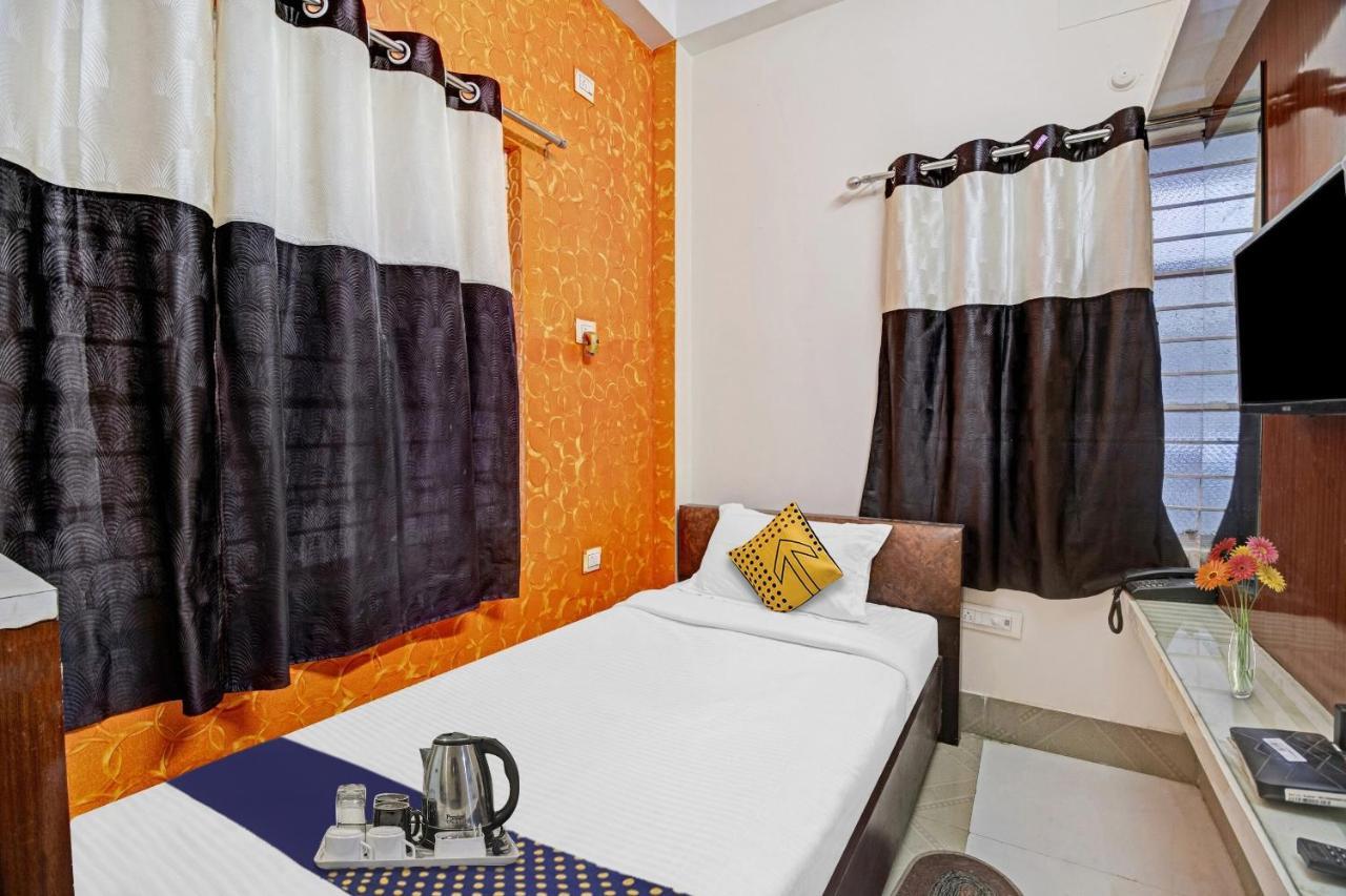 Koch Bihār Spot On Hotel Stay In מראה חיצוני תמונה